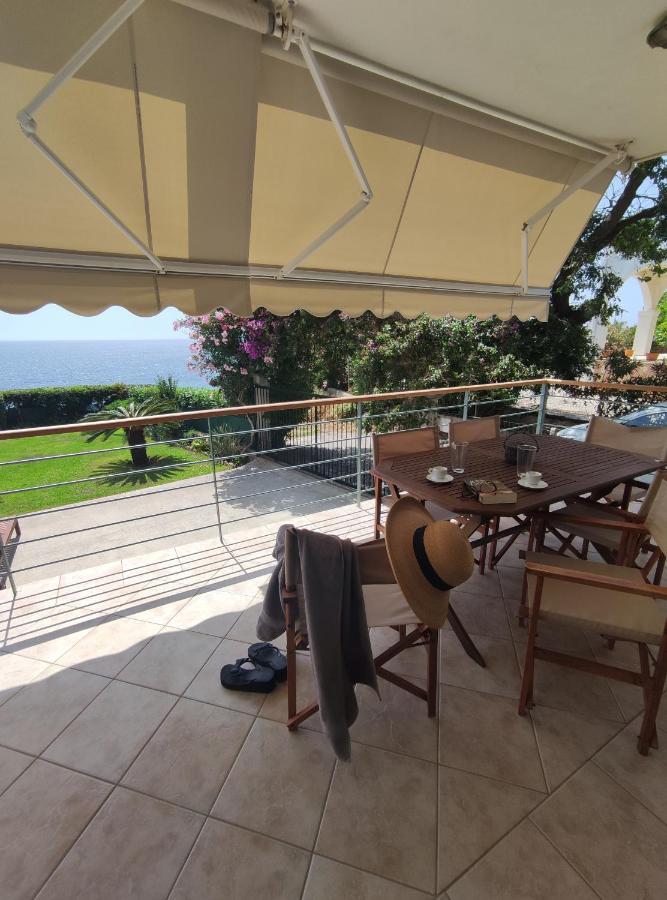 Oikia Eleanthi - Beachfront Garden Home! Μύτικας Εξωτερικό φωτογραφία